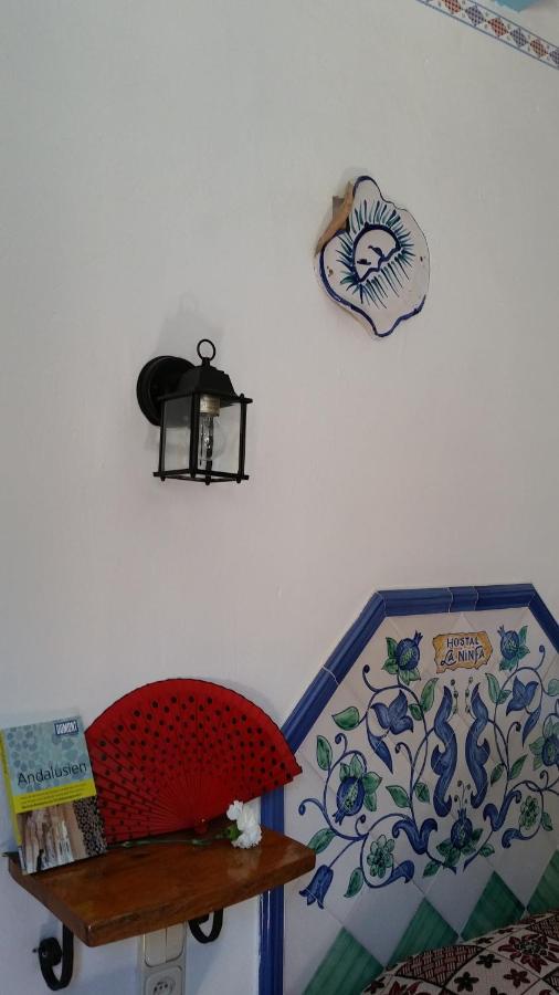 Hostal La Ninfa Grenada Zewnętrze zdjęcie